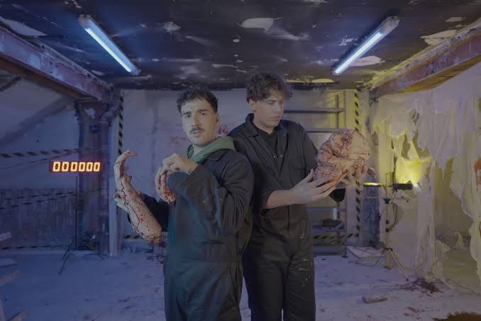 Raska et Snaptrox dans le Human Puzzle